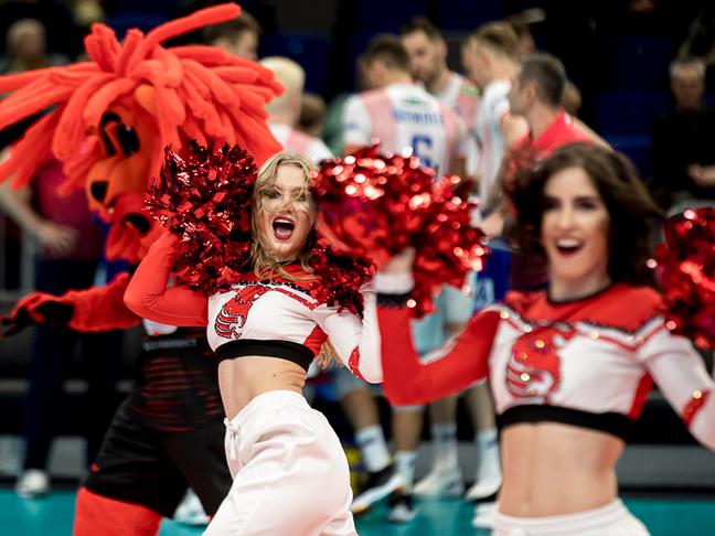 Новая волна 2018 в сочи. Нова выиграла. Участницы новая волна 2022. Нова выиграла. Волейбол олимпийские игры.