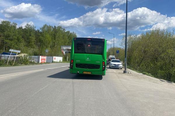 В Екатеринбурге в ДТП с участие «Газели» пострадал пассажир автобуса - Фото 1