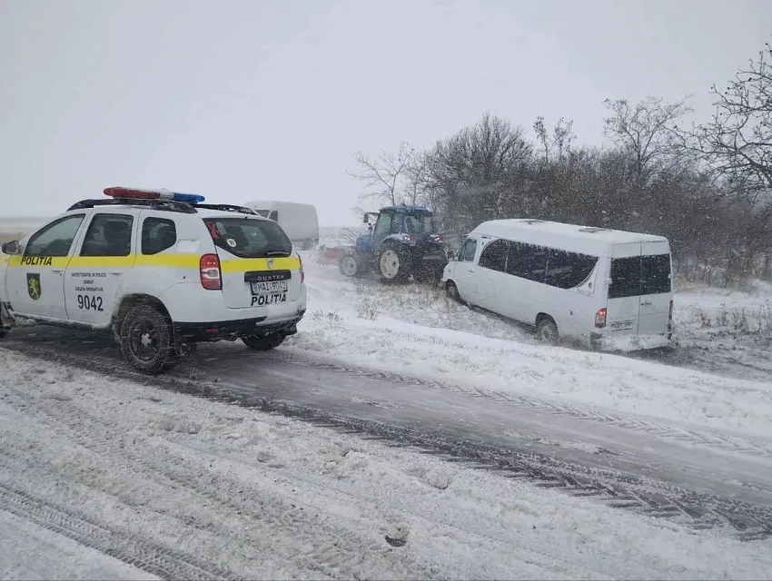 В оппозиции Молдовы раскритиковали действия властей по ликвидации мощного снегопада