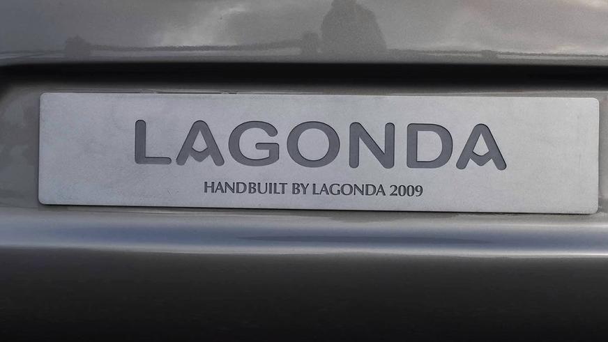 Прототип кроссовера «Лагонда» появился в продаже