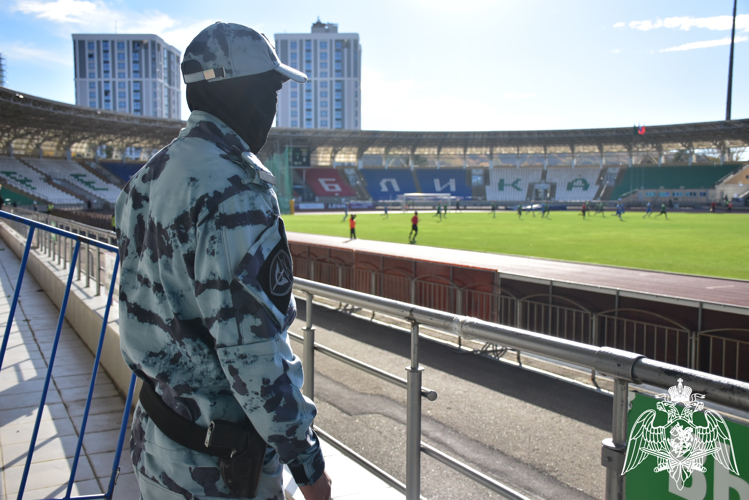 Безопасность футбольного матча обеспечили росгвардейцы в Адыгее 