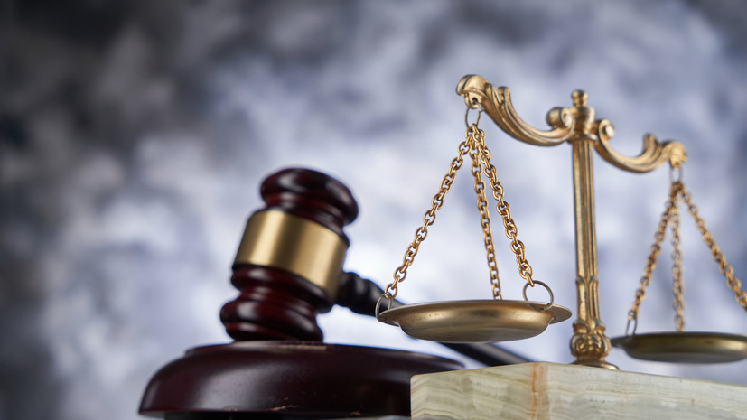 В Брянске осудили двоих экстрадированных из Черногории граждан за дачу взяток