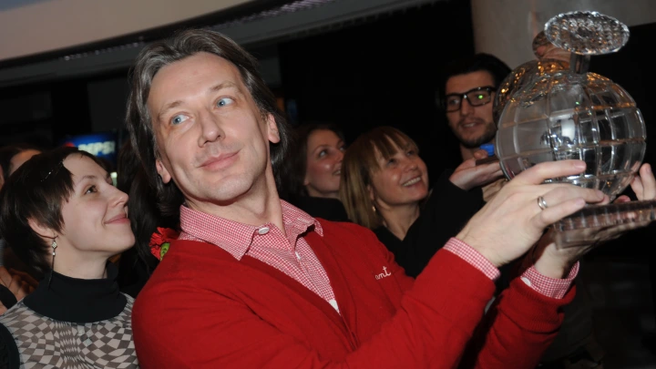 Лёша очень любил свою работу, слушателей и зрителей: Смерть Алексея Весёлкина. Поплавская о потере великого актёра