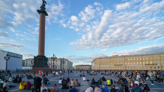 Соленый мужик и штрихи Малевича: топ интересных мероприятий в Петербурге на выходные с 4 по 6 октября