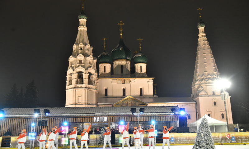 Главный каток региона открыли на Советской площади в Ярославле