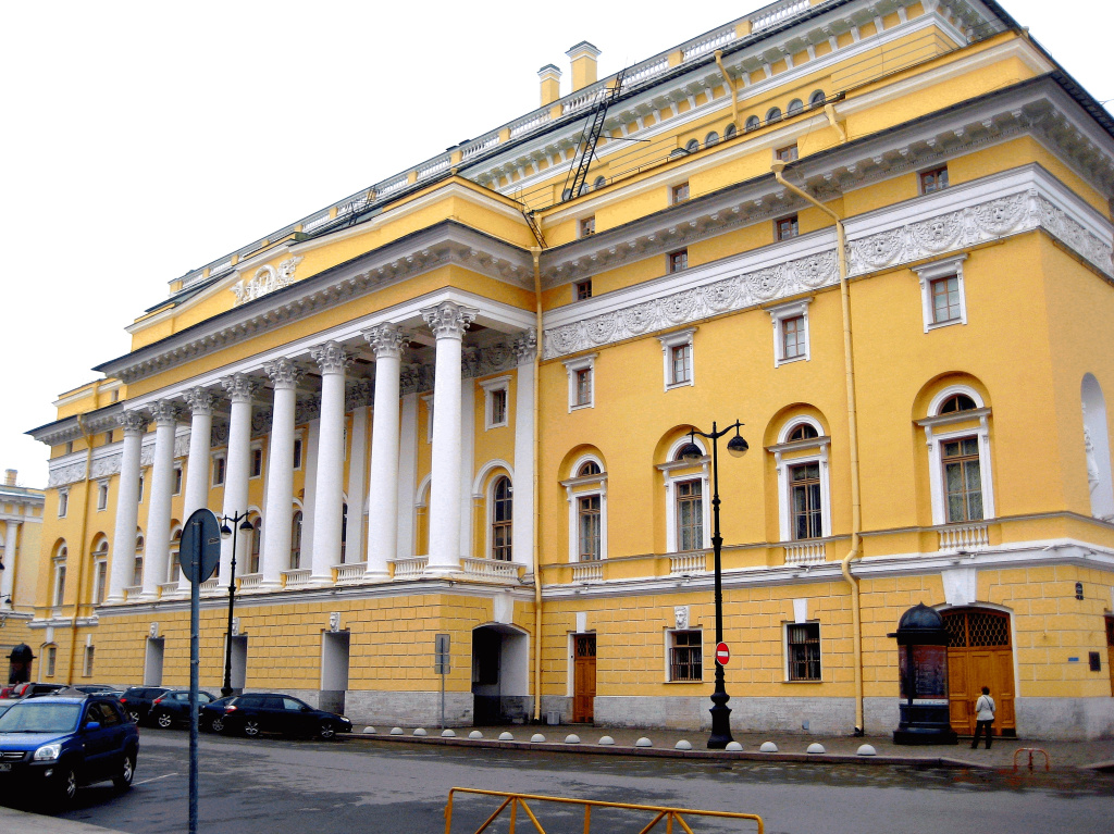 Фото: GAlexandrova / commons.wikimedia.org (CC-BY-SA-4.0)###https://commons.wikimedia.org/wiki/File:515._St._Petersburg._Alexandrinsky_Theater.jpg