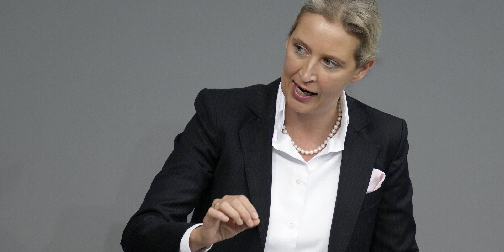 Алиса Вайдель, сопредседатель партии Альтернатива для Германии - ИноСМИ, 1920, 28.01.2026