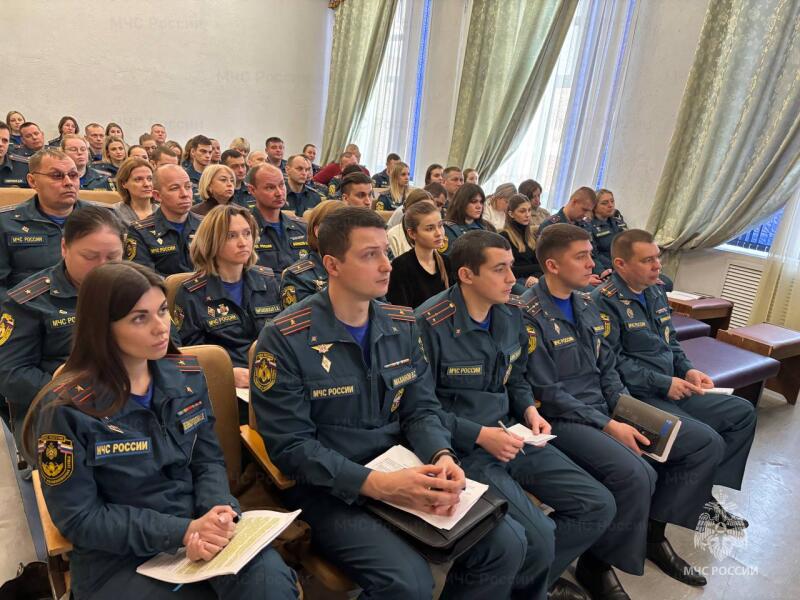 Сбор личного состава управления надзорной деятельности и профилактической работы