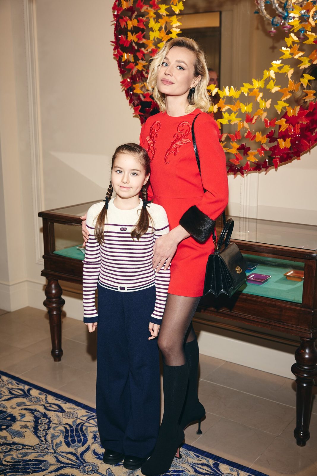 Полный дом: Агата Муцениеце, Юлия Пересильд и Сергей Гармаш