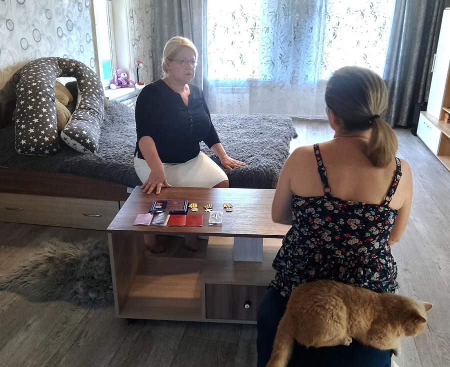 Служба по контракту