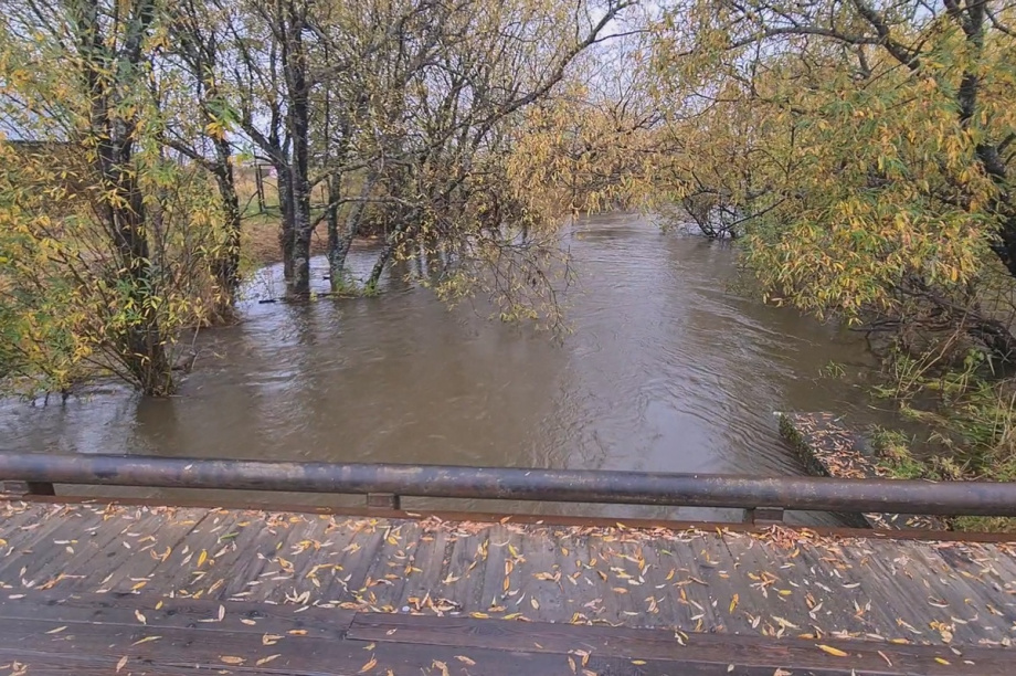 Уровень воды в реке Большая Воровская на Камчатке пошёл на спад. Фото: kamgov.ru