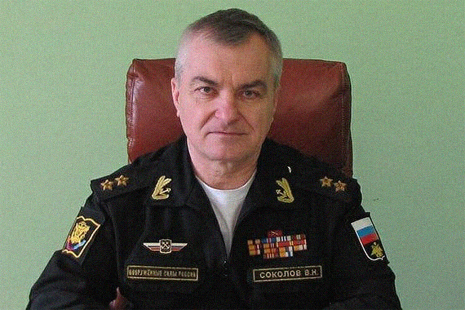 Командующего флотом сняли с должности. Вице Адмирал Соколов начальник ВУНЦ.