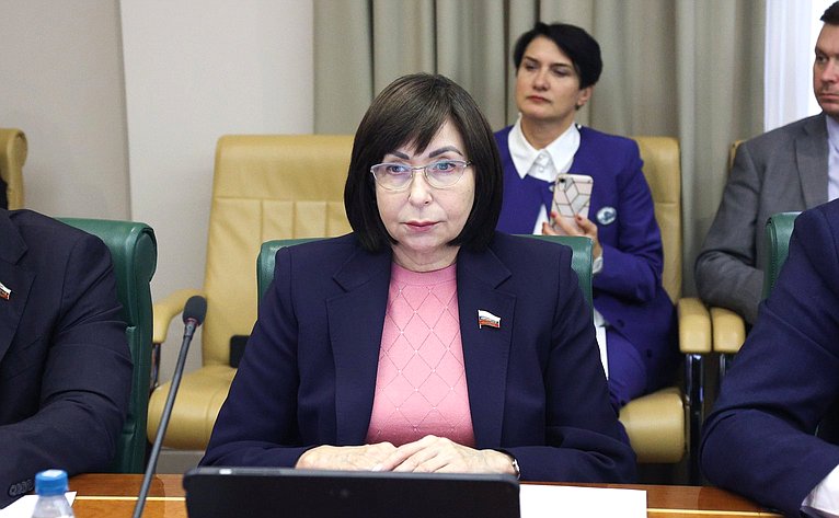 Наталья Котова