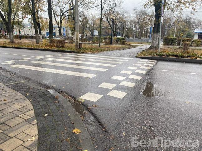 В Белгороде прошла общественная приёмка отремонтированного участка проспекта Хмельницкого - Изображение 