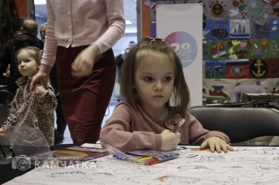 Камчатка объединилась ради Победы! (фоторепортаж). Фотография 36 Камчатка объединилась ради Победы! (фоторепортаж). Фото: «Камчатка Сегодня» \ Игорь Сафончик. Фотография 36