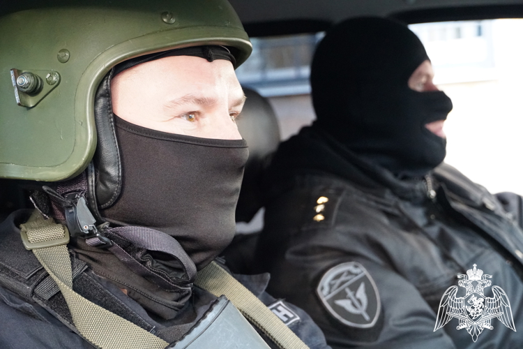 Сотрудники новгородского ОМОН Росгвардии подвели итоги работы за 8 месяцев 2025 года 