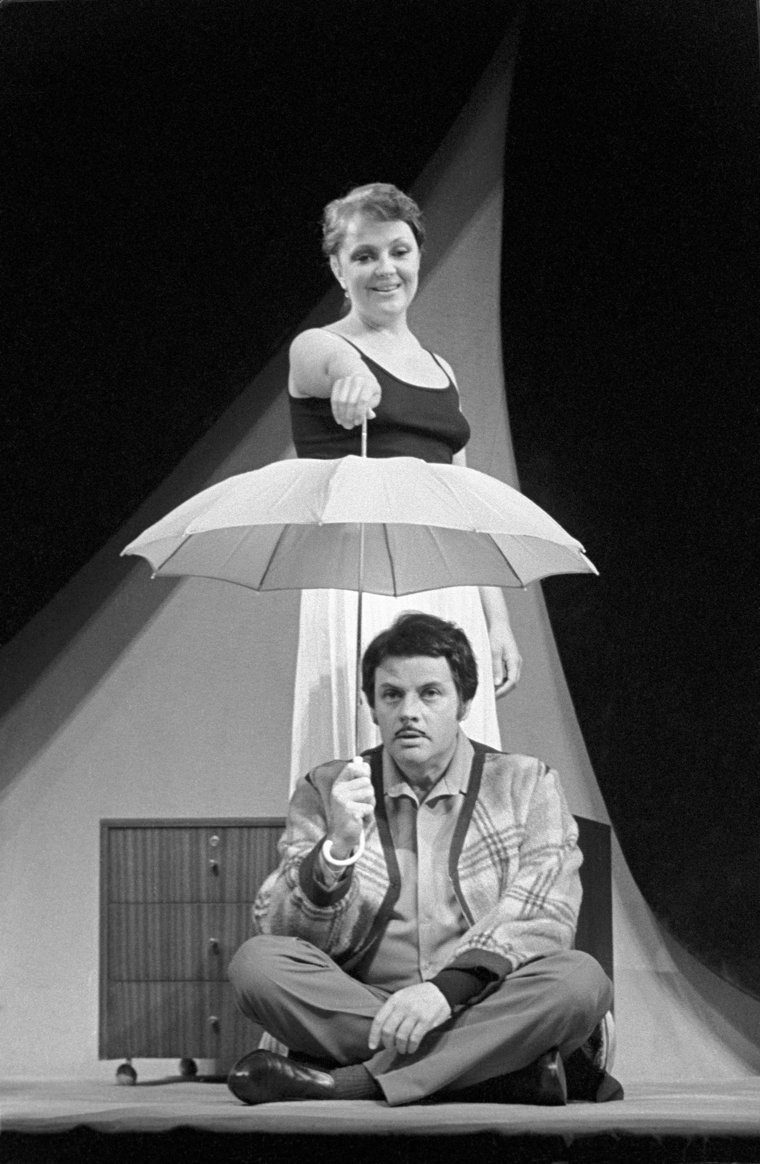  Спектакль «Чудак» по пьесе Назыма Хикмета в постановке Валентина Плучека