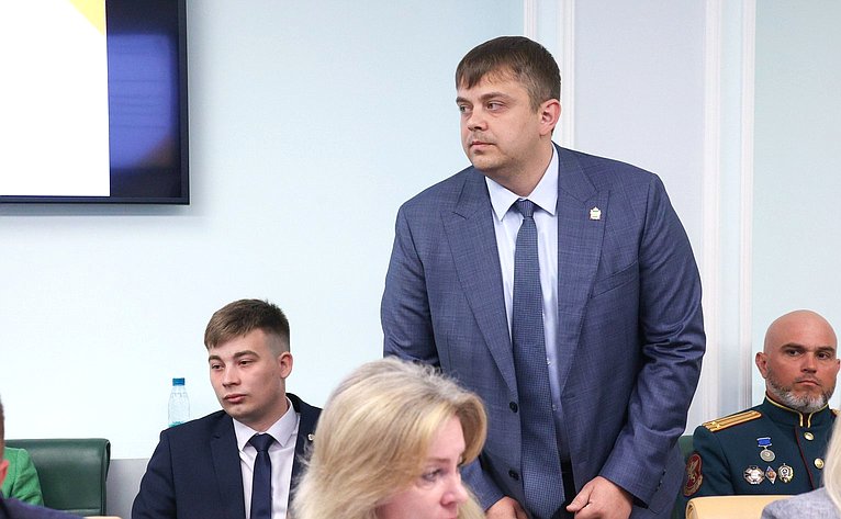 Расширенное заседание Комитета СФ по социальной политике (в рамках Дней Пензенской области в Совете Федерации)