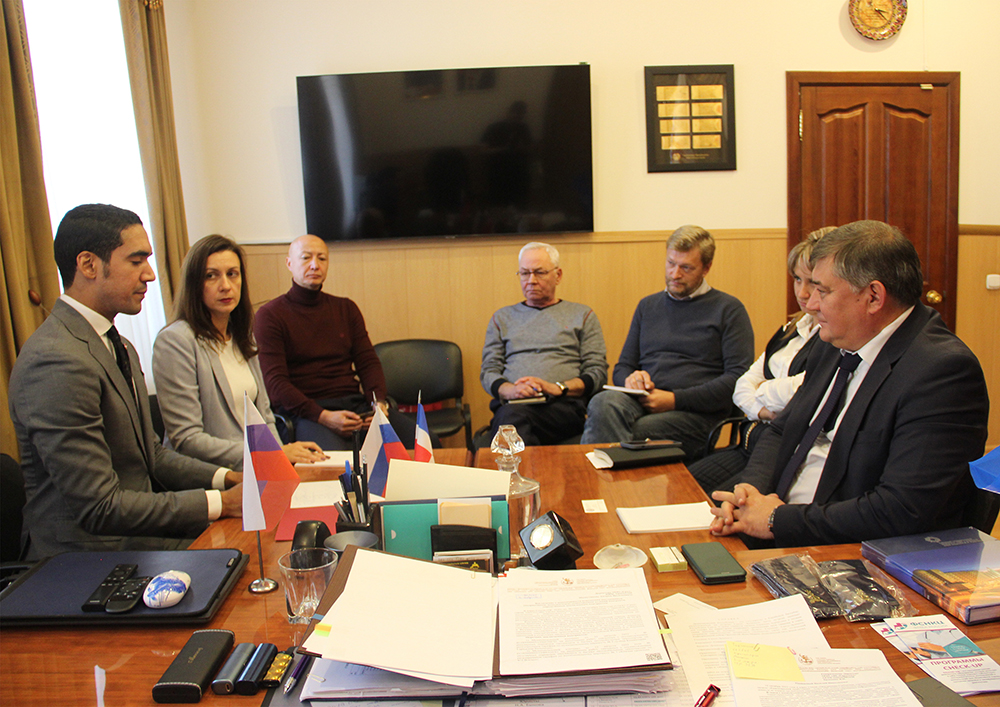 Посольство доминиканской республики. ГУИОН Эккерман. ГУИОН СПБ. ГУИОН директор.