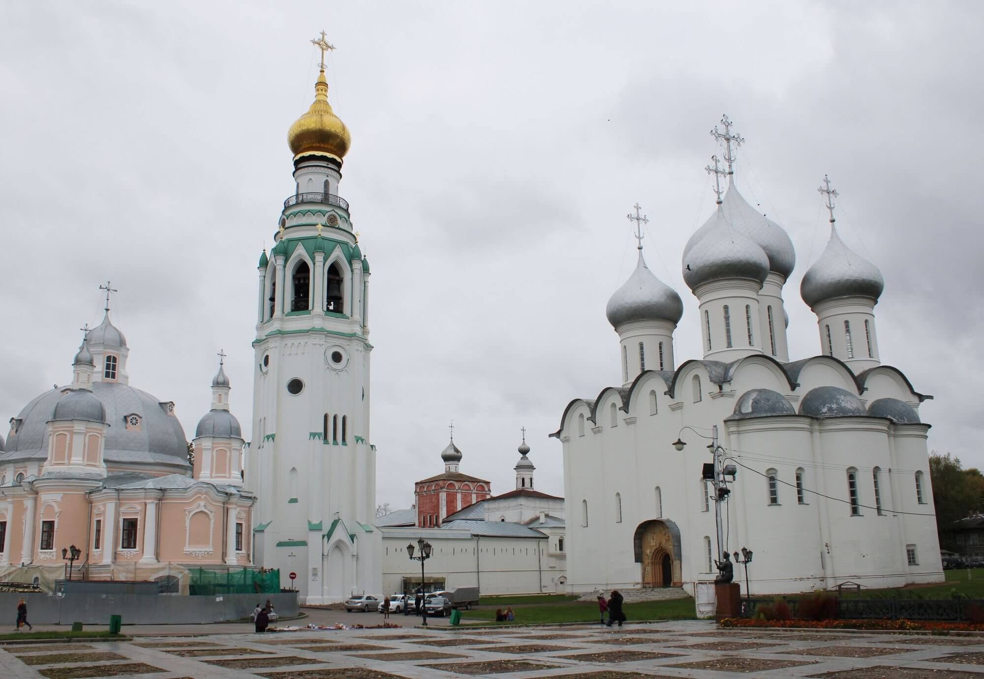 Колокольня Софийского собора Вологда колокола