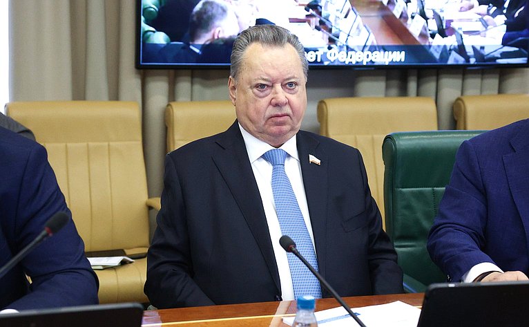 Борис Невзоров