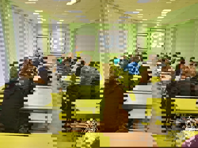 В Пермском крае сотрудник Росгвардии провел профориентационную встречу со студентами колледжа