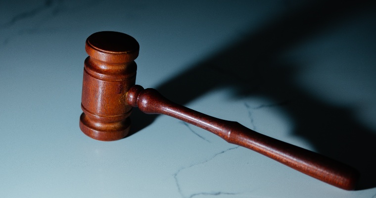 Суд в Удмуртии защитил права оскорблённого преподавателем студента