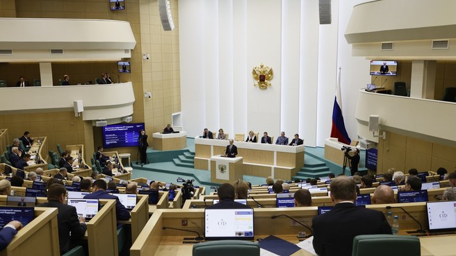 Дмитрий Григоренко представил в Совете Федерации актуальные результаты развития отечественной ИТ-отрасли