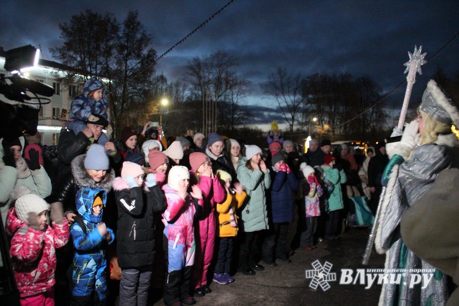 Стала известна дата открытия Главной новогодней ёлки в … Foto 18