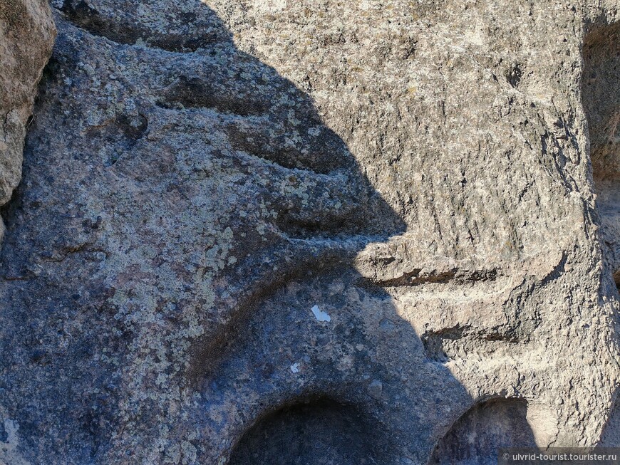 Крест из виноградной лозы