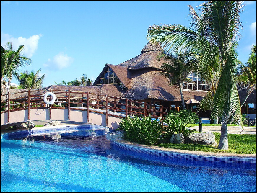 Древность и современность в Канкуне