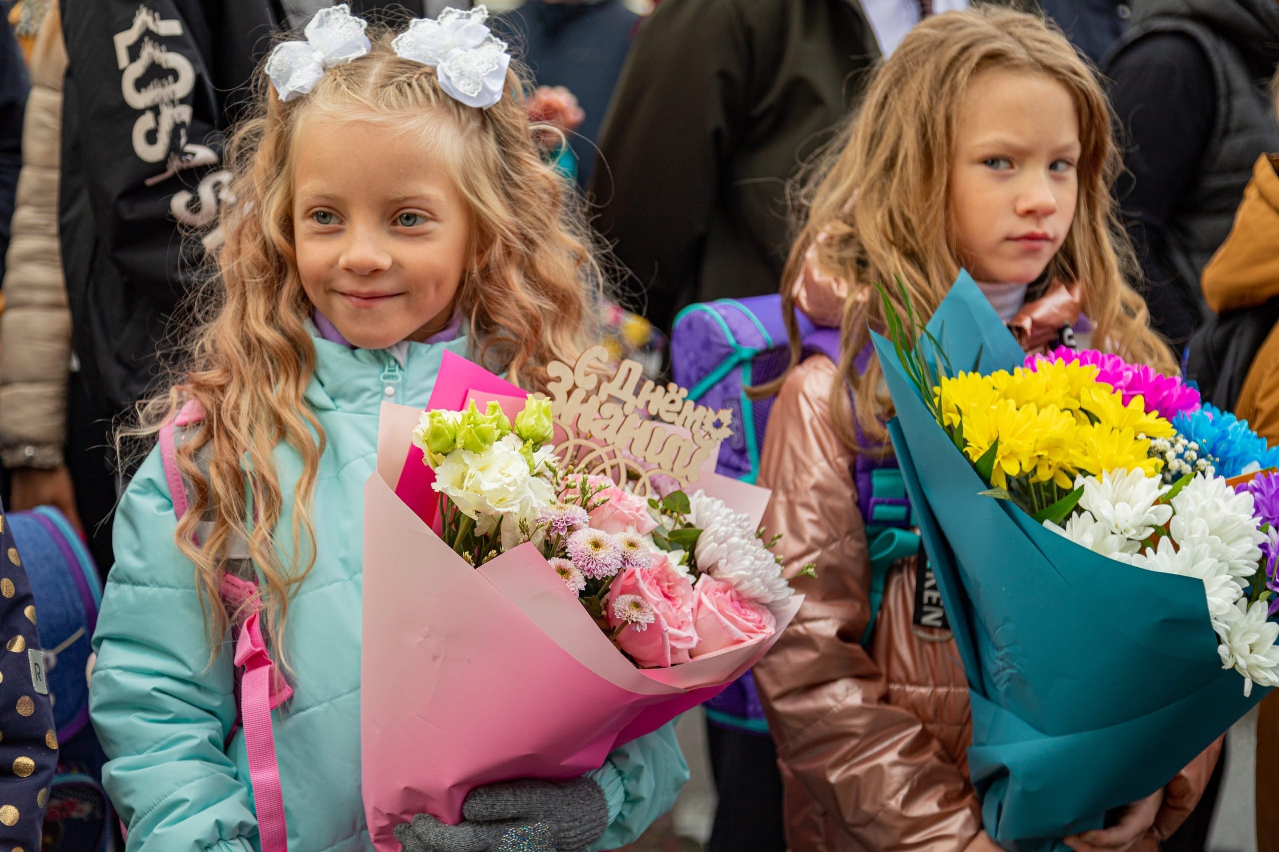 Первоклассник с букетом на 1 сентября фото. Первоклассник с букетом на 1 сентября фото. Букет первоклассника. Букет для первоклассника мальчика. Букет "первоклашка".