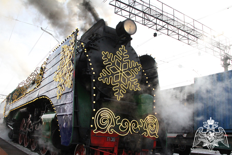 Росгвардия в Тюмени организовала сказочную встречу с Дедом Морозом для детей из семей погибших сотрудников