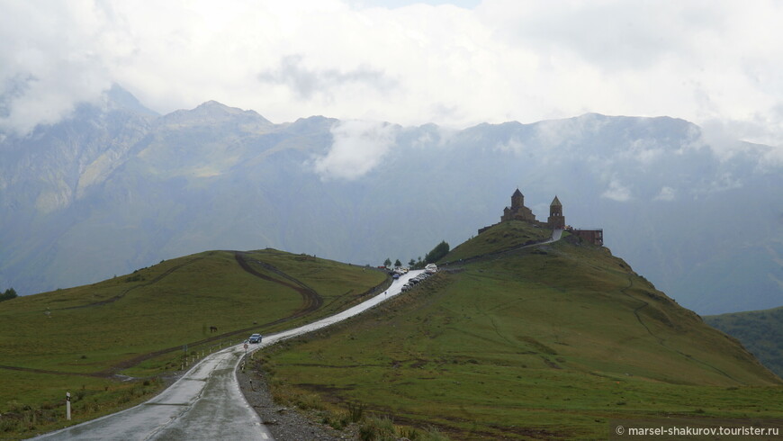 Грузия, часть 1. Беги в Казбеги, или Stepansminda's Step