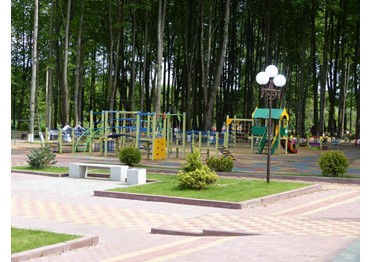 В Калужской области завершено благоустройство городского парка в г. Спас-Деменск