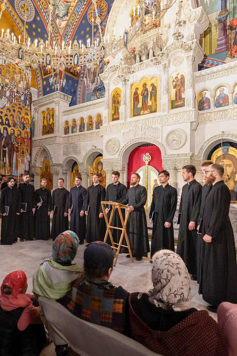 В Соловецком монастыре прозвучало знаменное пение в исполнении старообрядческого хора