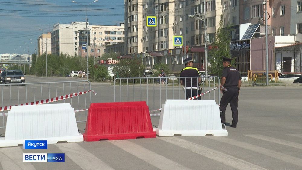 На улице Ойунского в Якутске ограничено движение транспорта до 7 июля