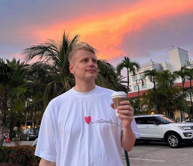 Слава Комиссаренко не знал о вебкам-прошлом жены Ольги Фурмановой