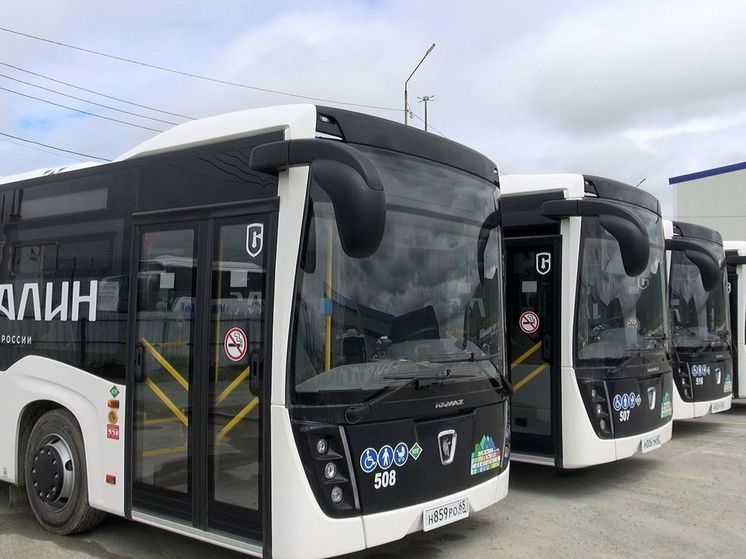В Южно-Сахалинске брендировали 25 пассажирских автобусов