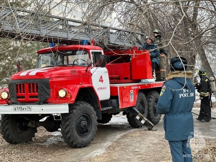 Из челябинской больницы пожарные эвакуировали весь персонал