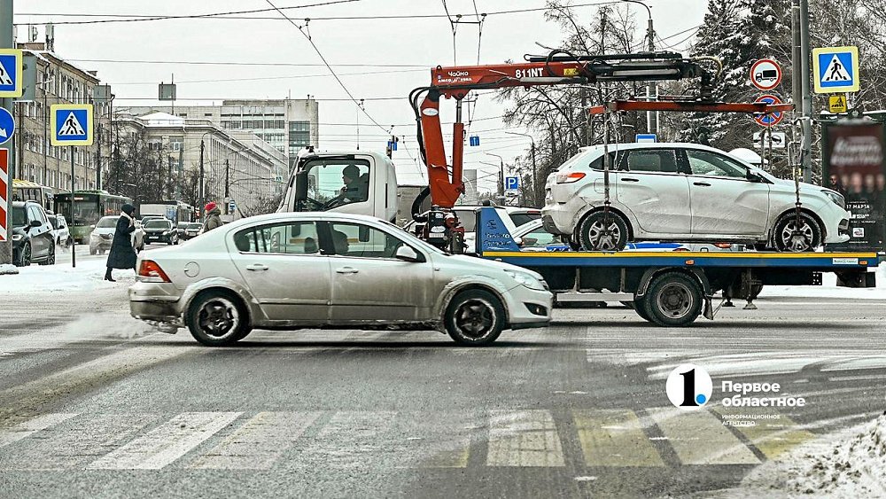 В центре Челябинска установят новые дорожные знаки и начнут эвакуировать машины