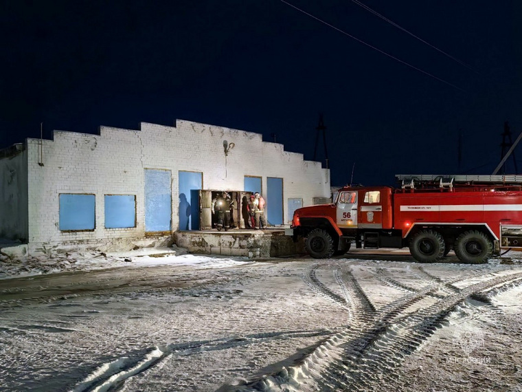 Пожар ликвидирован на площади в 100 квадратных метров