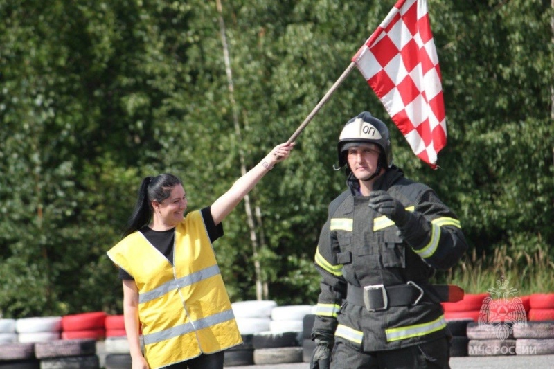 Областной этап соревнований по скоростному маневрированию на пожарных автомобилях