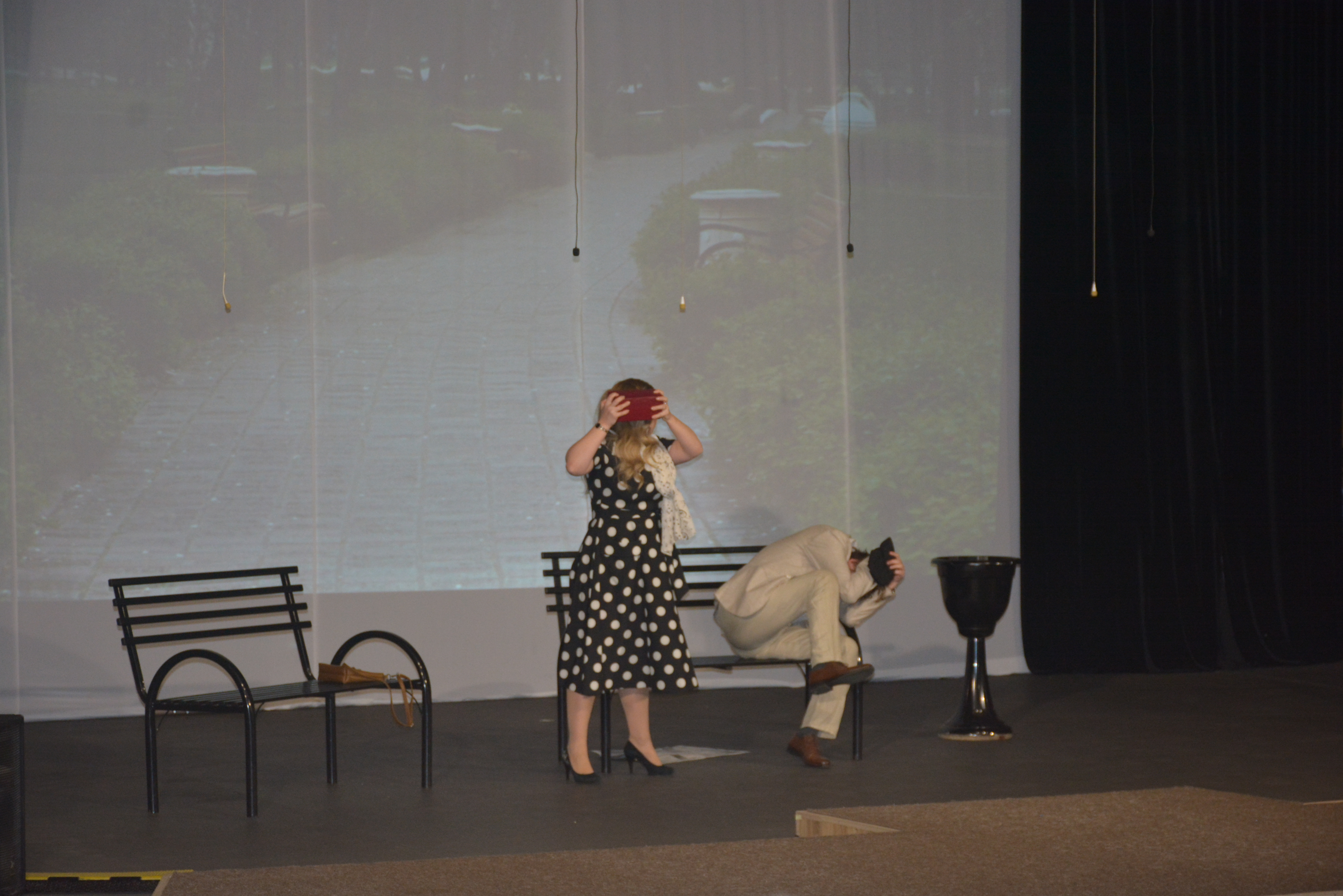 В ГЦИ прошла премьера спектакля «Скамейка»