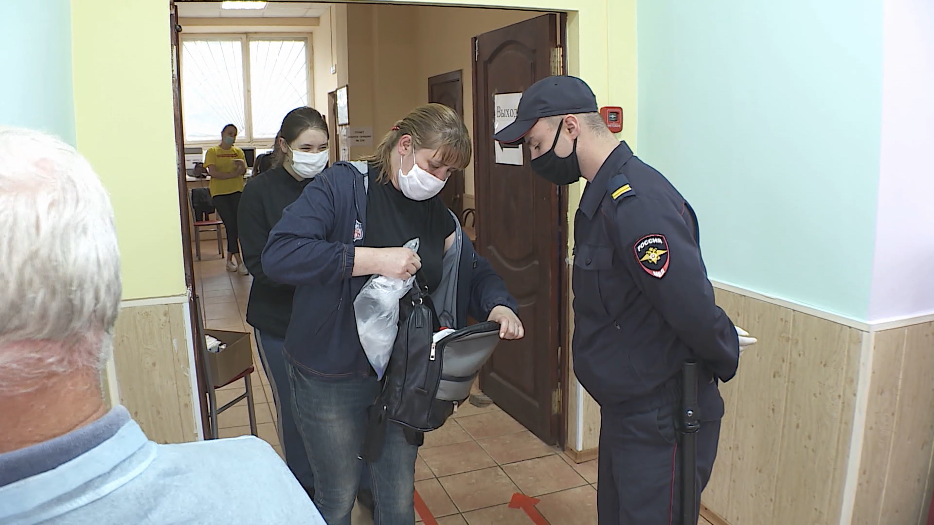 общественный порядок на выборах.