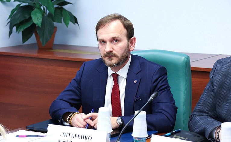 Круглый стол Комитета СФ по социальной политике на тему «Детский туризм: проблемы и перспективы, координация межведомственного взаимодействия»