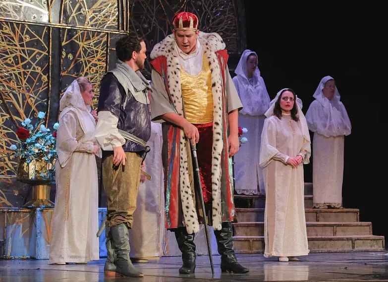 В Воронеж на оперу.﻿ Постановку «Иоланта» увидели более 700 сотрудников Металлоинвеста