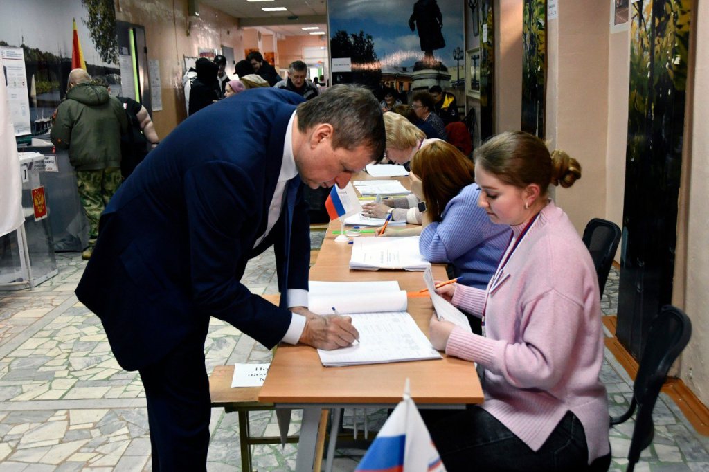 Голосование на выборах президента продолжается в Тверской области