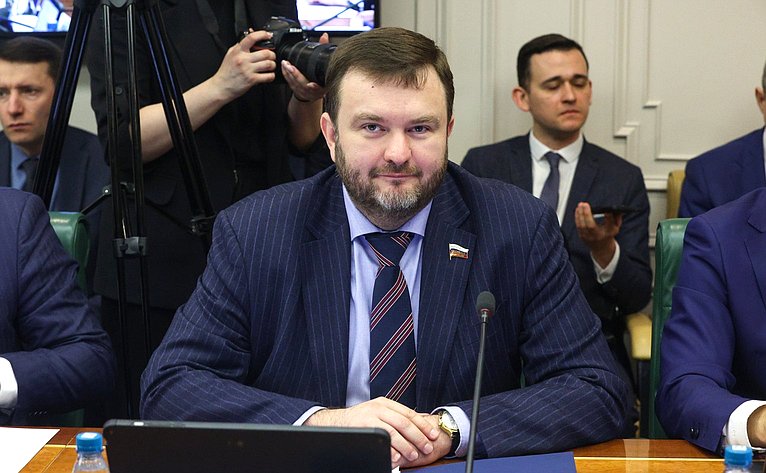Дмитрий Ворона