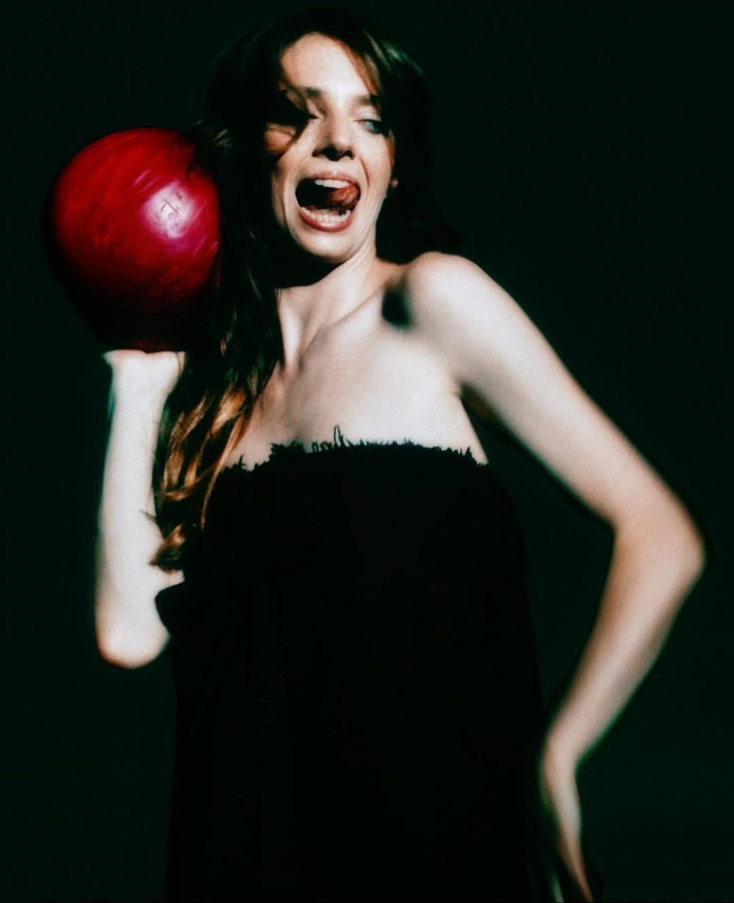 Отдел кадров: Майли Сайрус, Ева Грин и Кирстен Данст Отдел кадров: Майли Сайрус, Ева Грин и Кирстен Данст